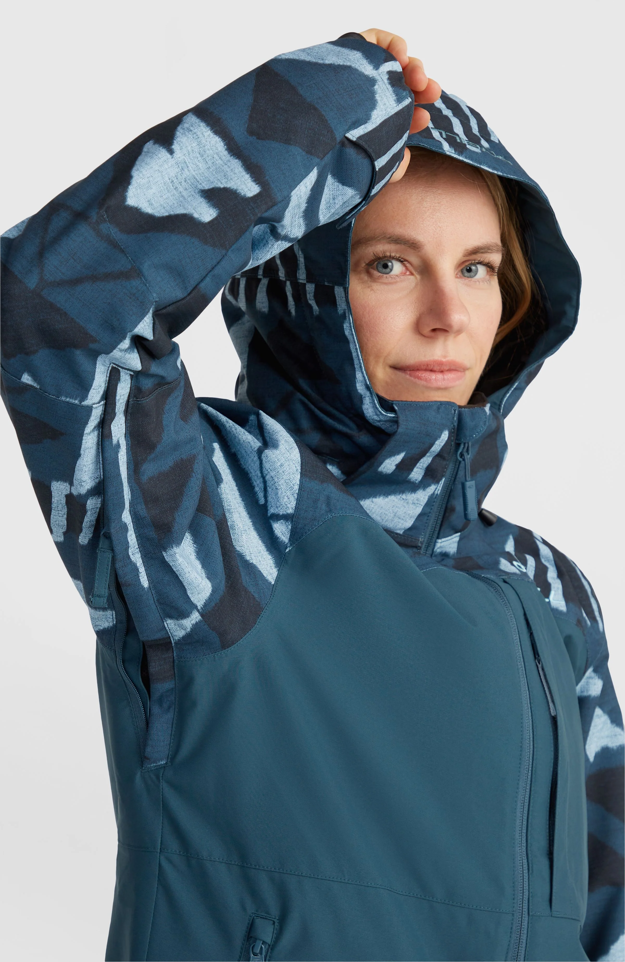 APLITE PLUS SNOW JACKET - Image 2