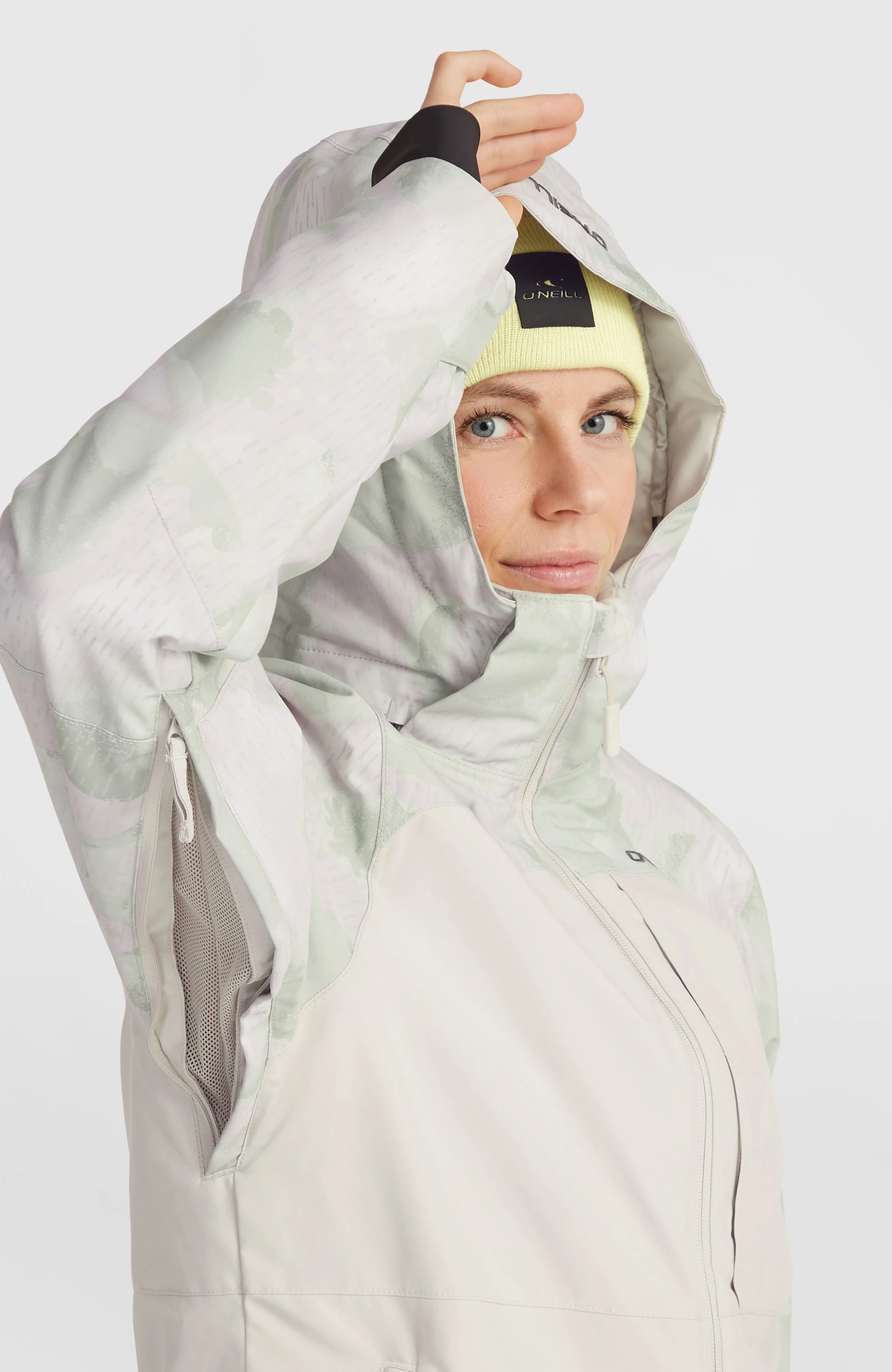 APLITE PLUS SNOW JACKET - Image 2