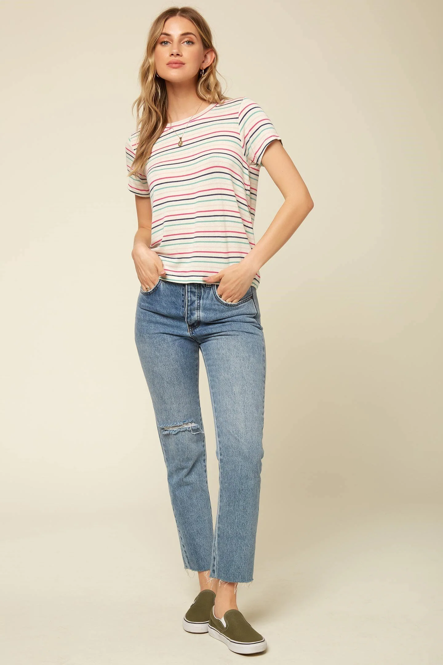 AUDREY - Image 3