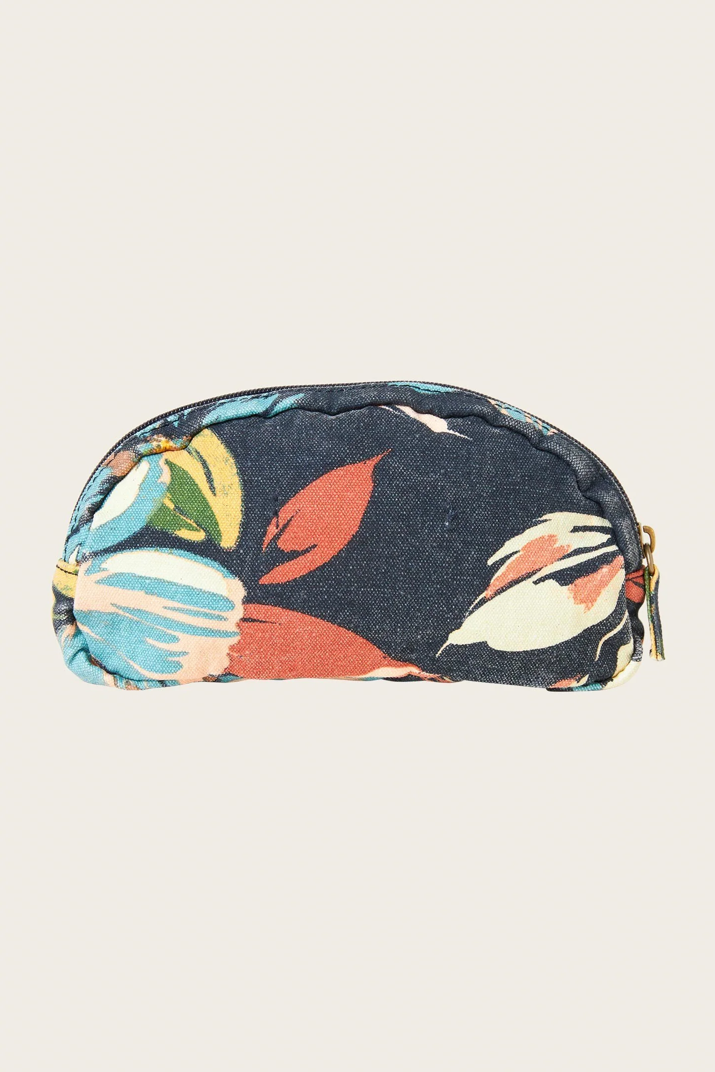 AUGUST - Image 2