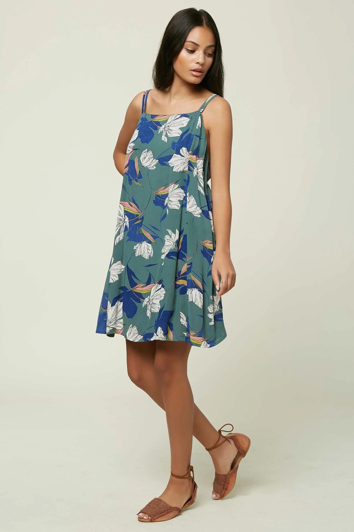 AZALEA - Image 2