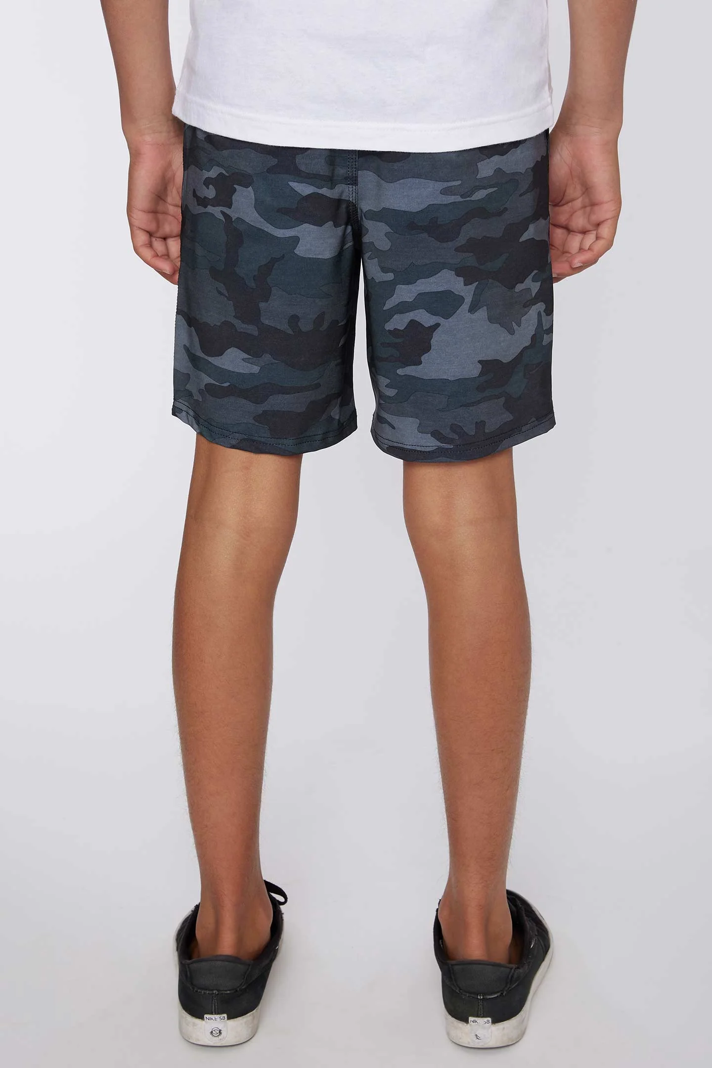 BOY'S RESERVE E-WAIST HYBRID SHORTS - Image 4