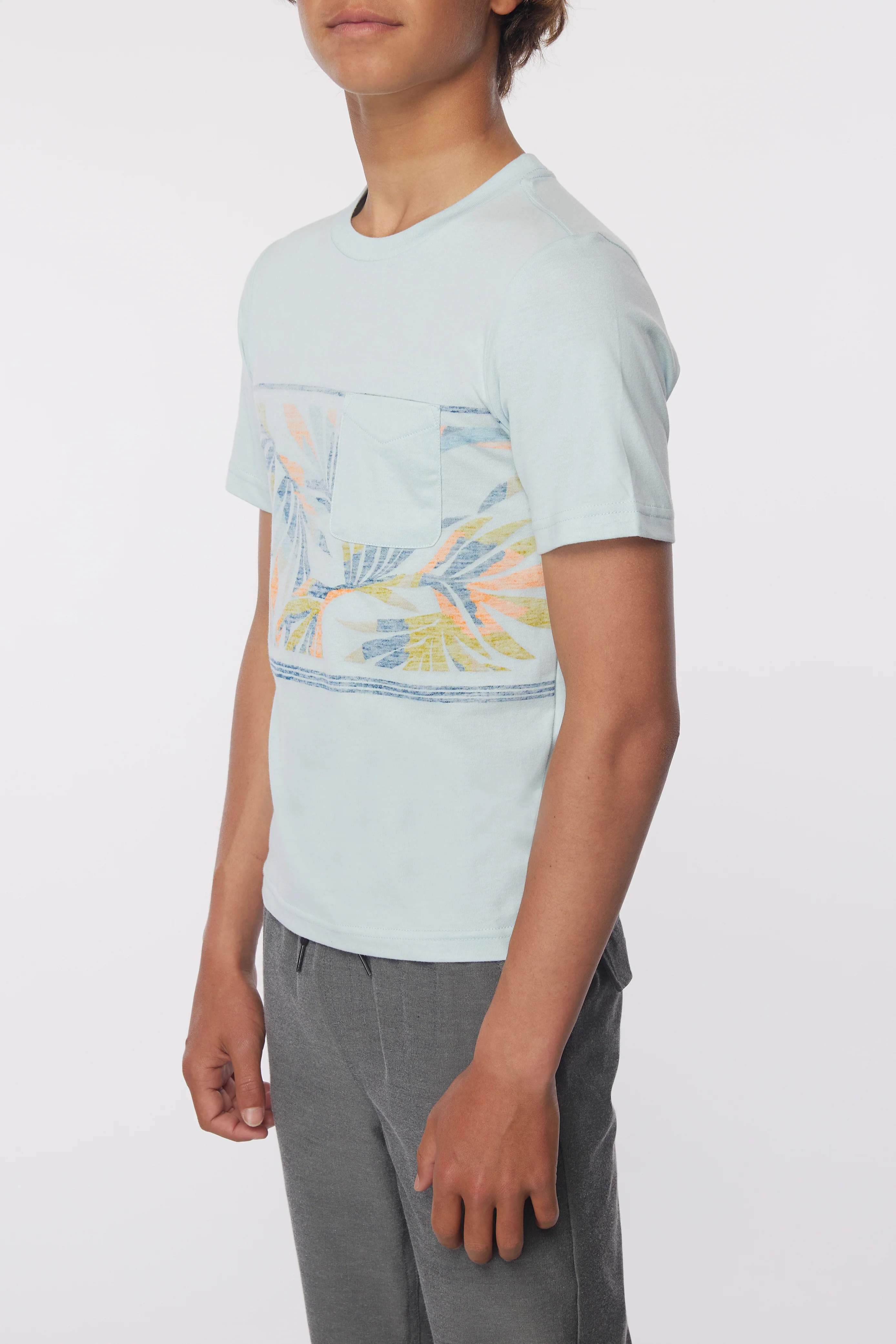BOYS HEIST PRINT POCKET TEE - Image 5