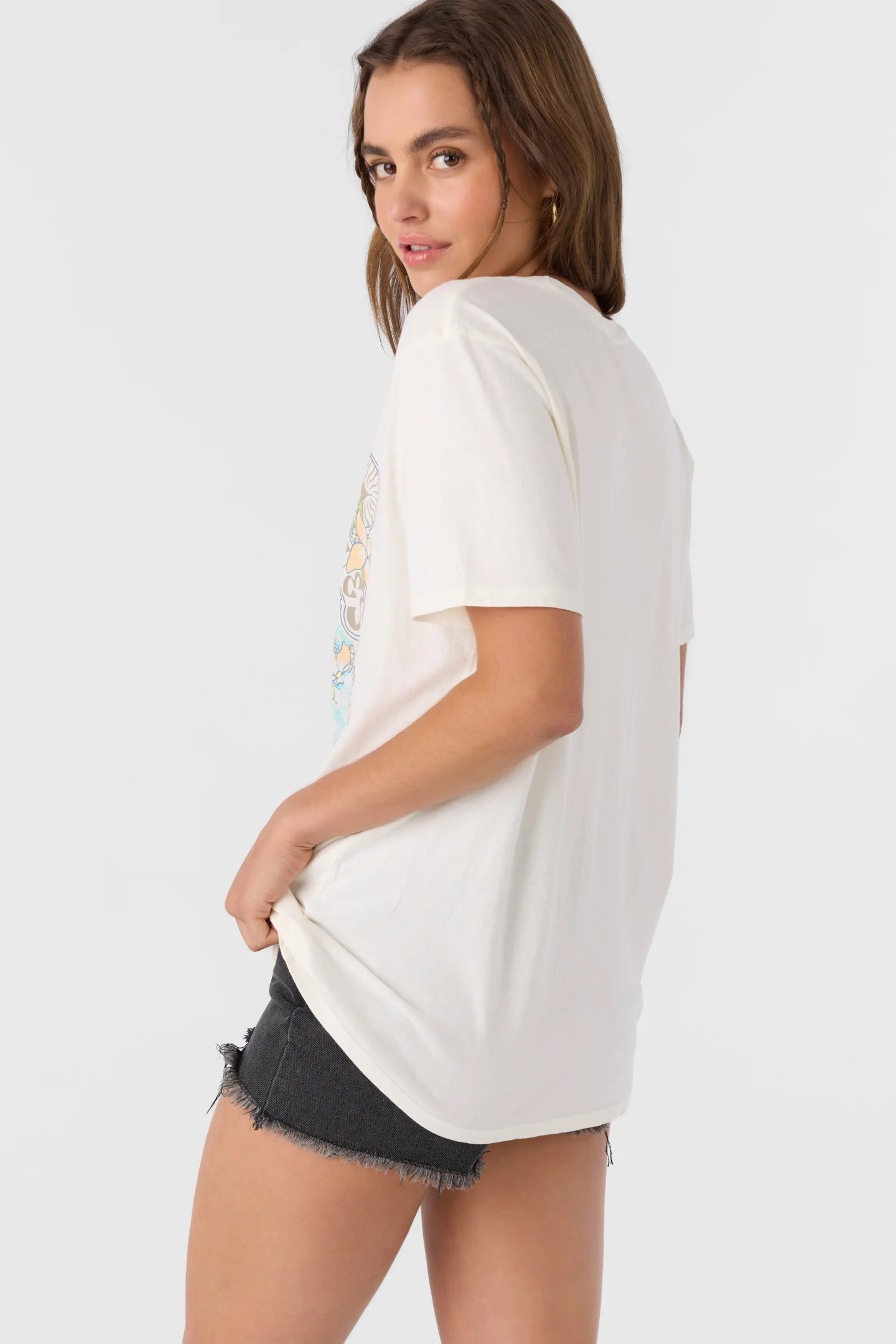 CHASE THE WAVES TEE - Image 6