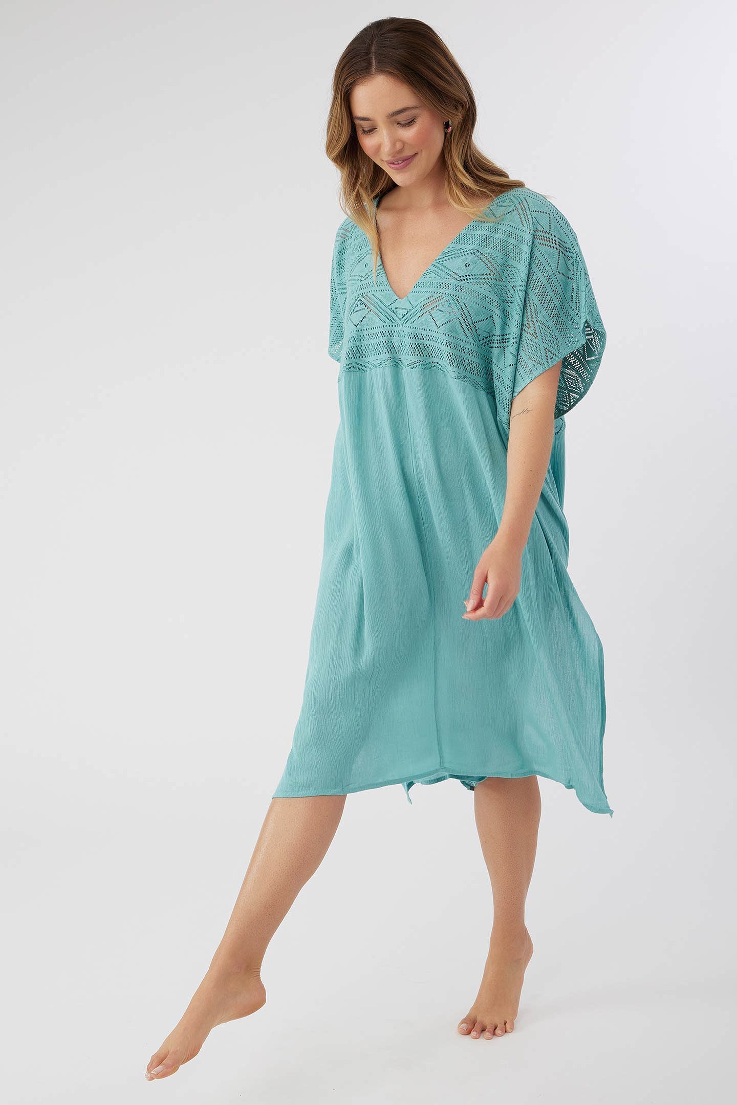 DESI COVER-UP - Image 4