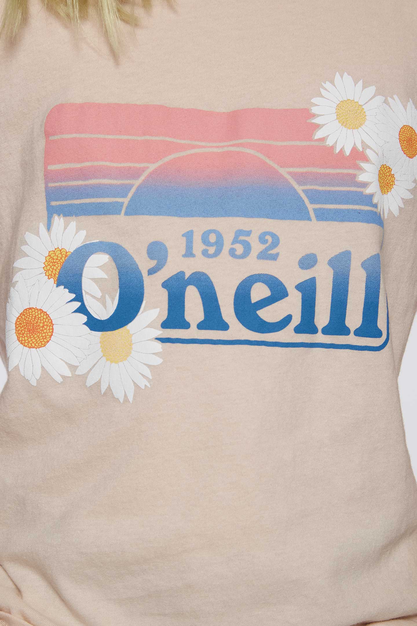 GIRL'S HUNTINGTON TEE - Image 4