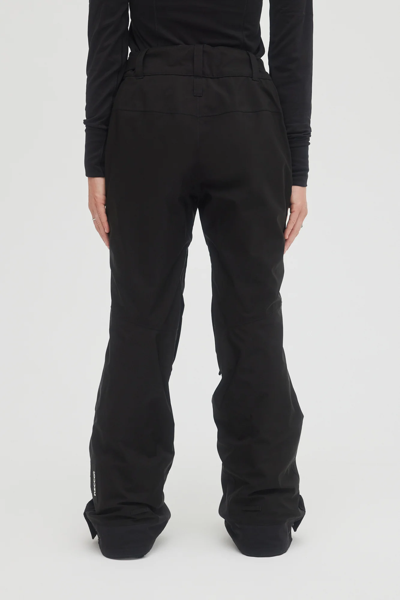 GORE-TEX MADNESS PANTS - Image 2
