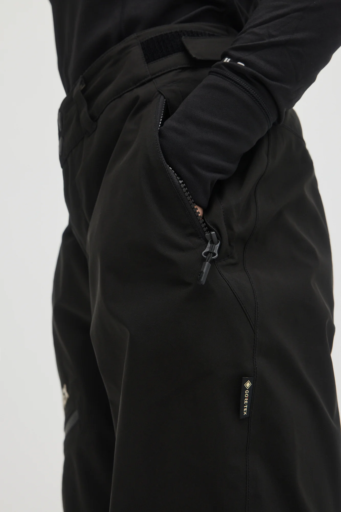 GORE-TEX MADNESS PANTS - Image 4