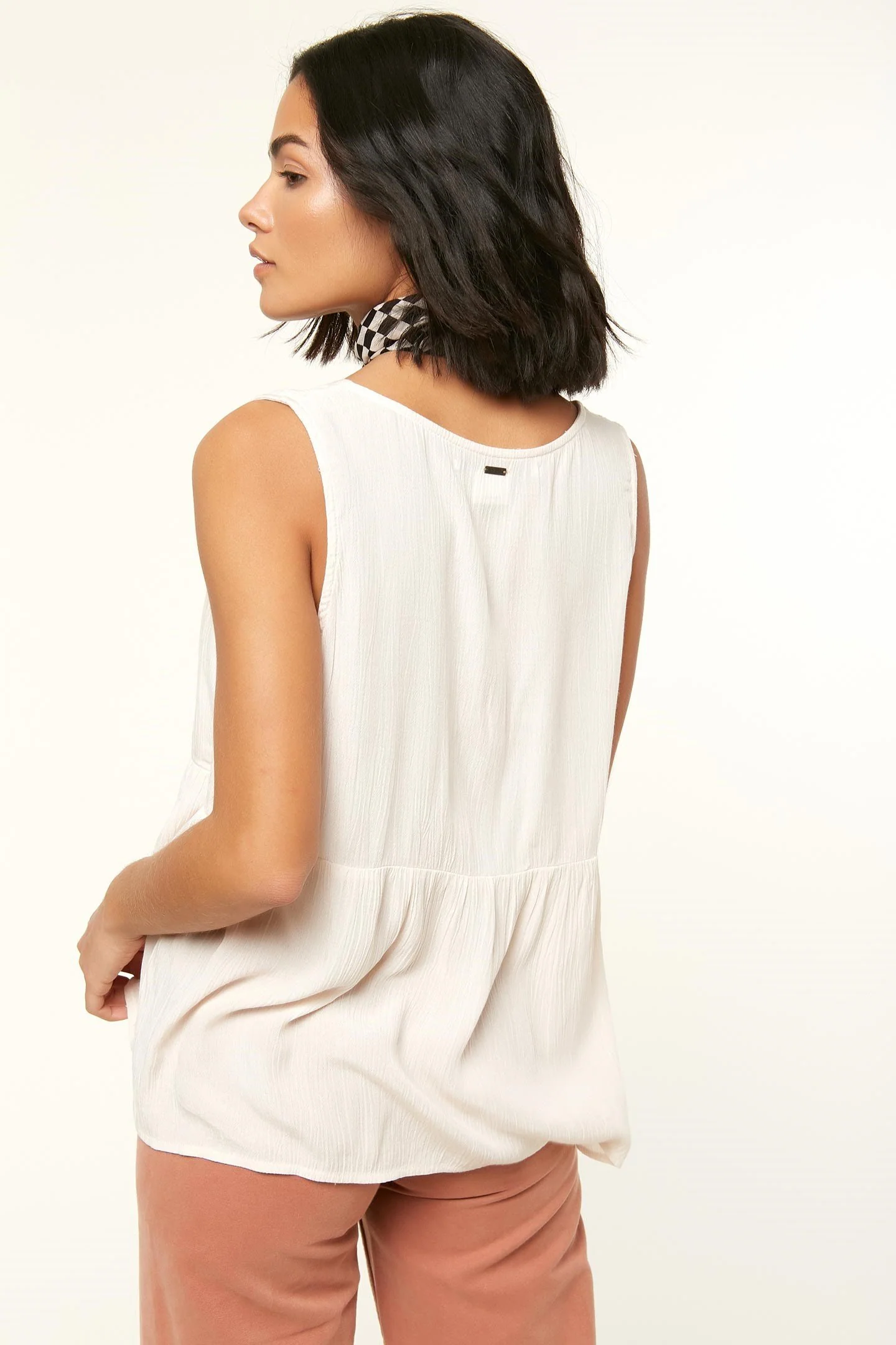HAYES - Image 2
