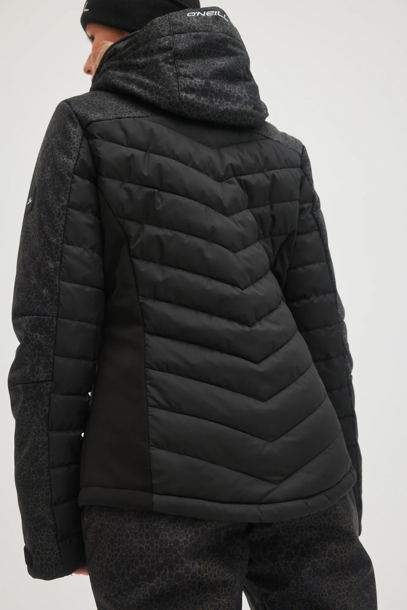 IGNEOUS JACKET - Image 4