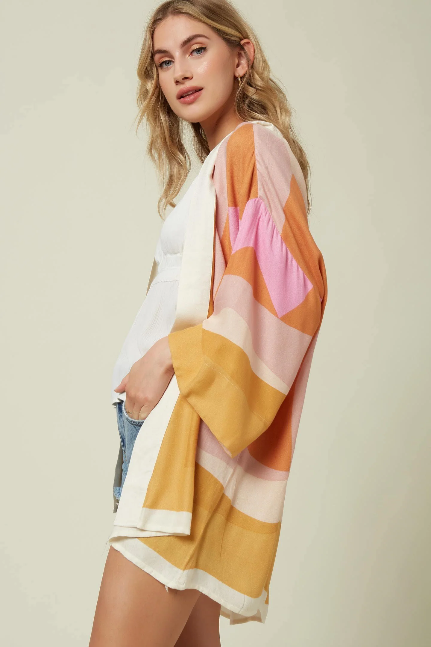 JOSIE - Image 4