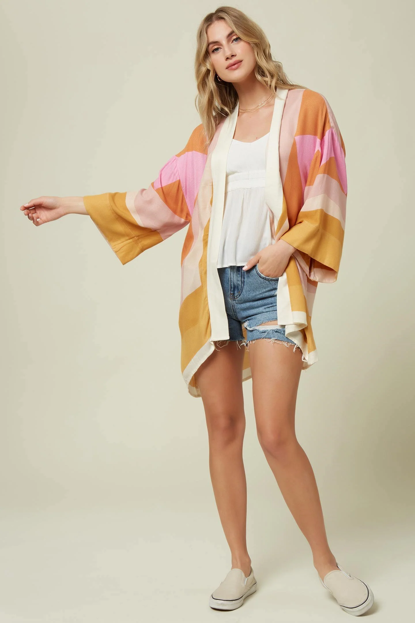 JOSIE - Image 7