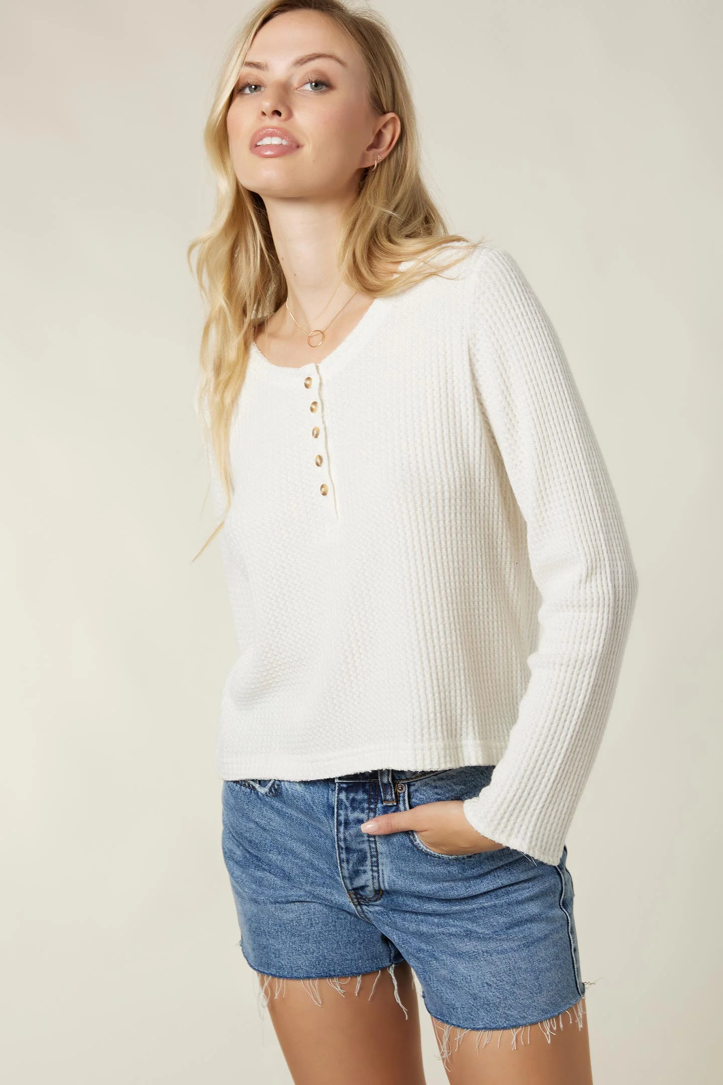 LADIES COASTAL HENLEY TOP - Image 9