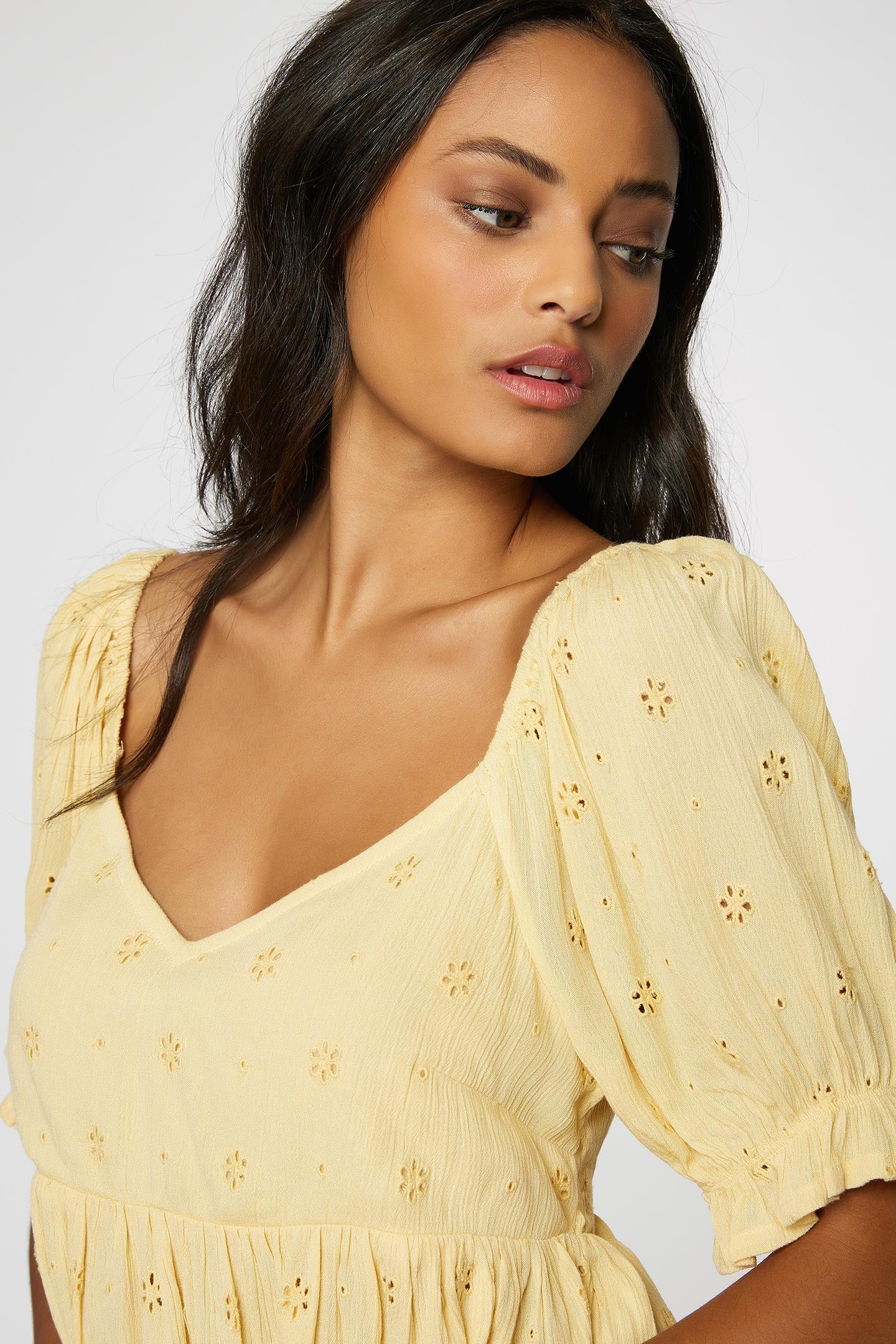 LADIES ISABEL EYELET TOP - Image 2