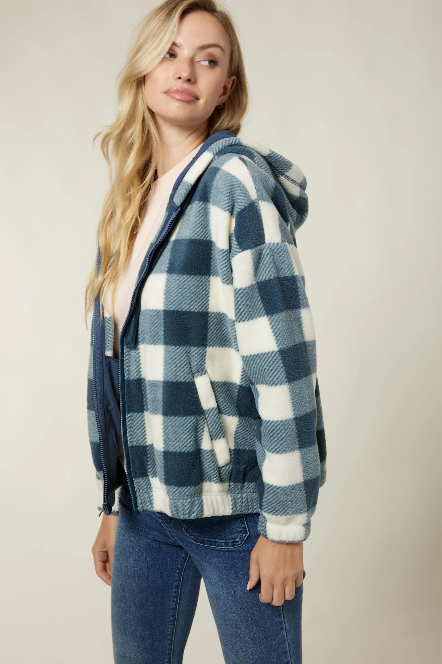LADIES LYNNWOOD SUPERSHERPA JACKET - Image 3