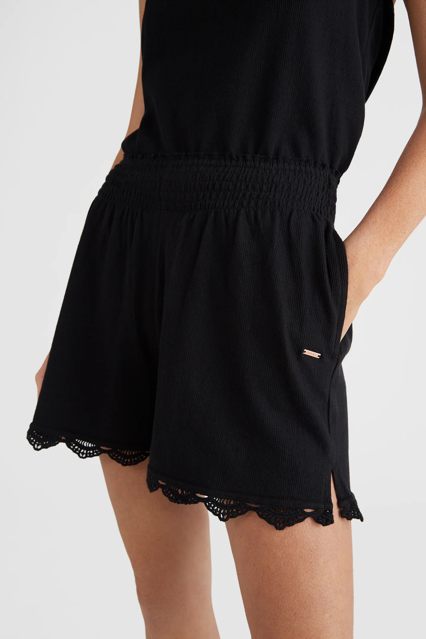 LADIES SMOCKED SHORTS