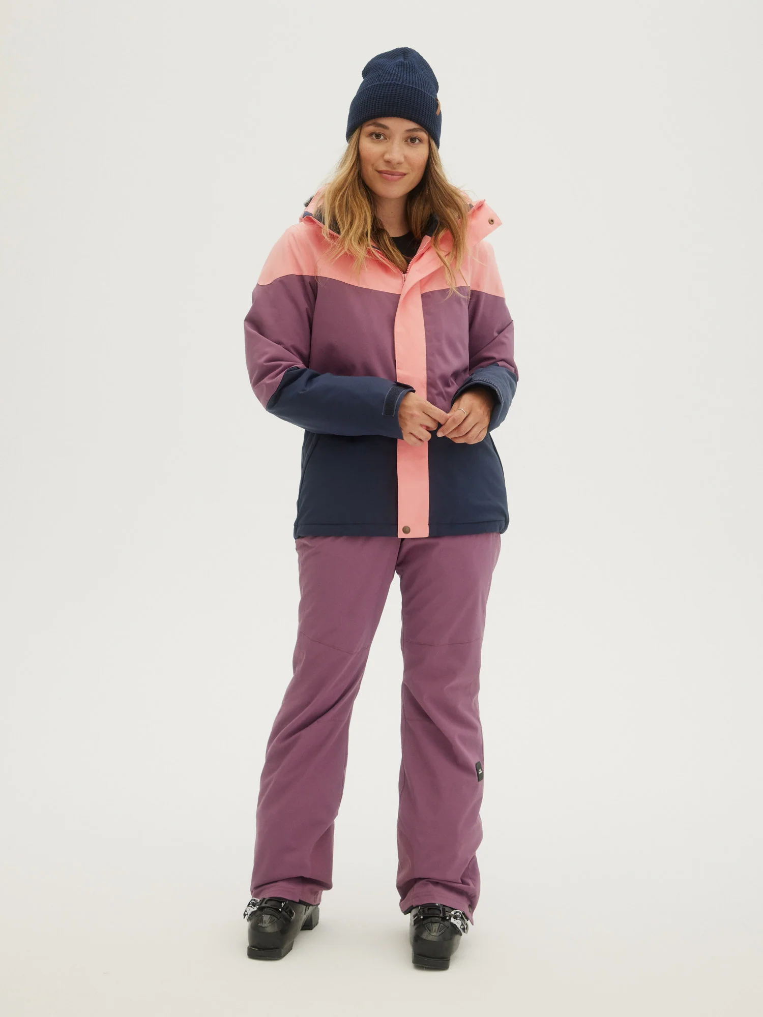 LADIES STAR SLIM PANTS - Image 4