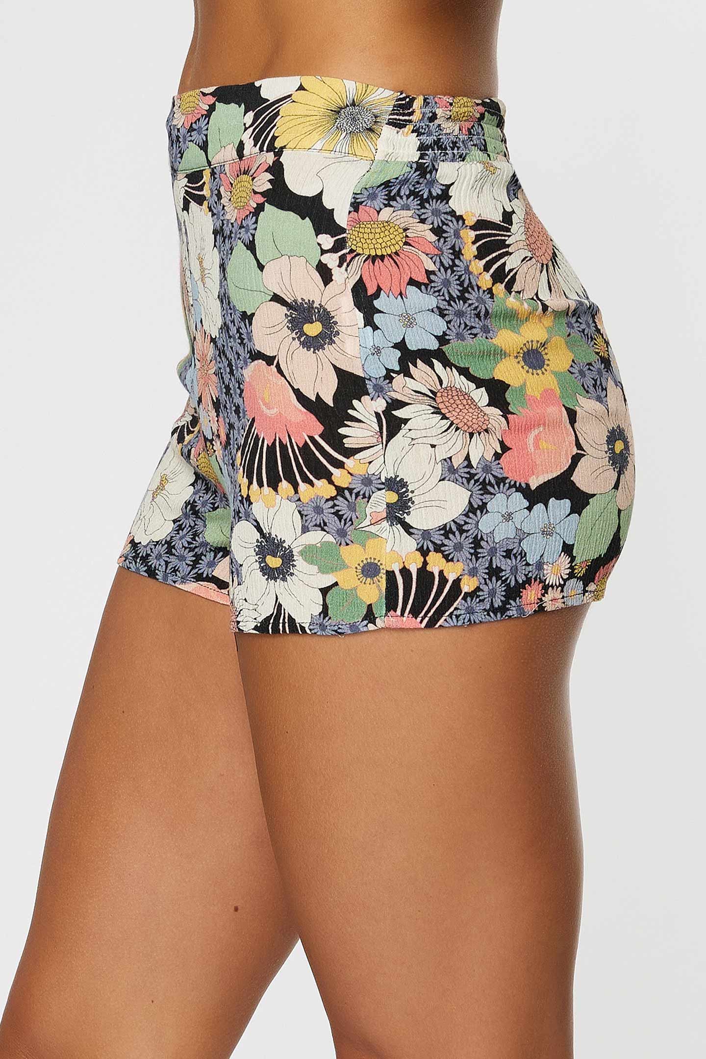 LADIES TWYLA SHORTS - Image 3