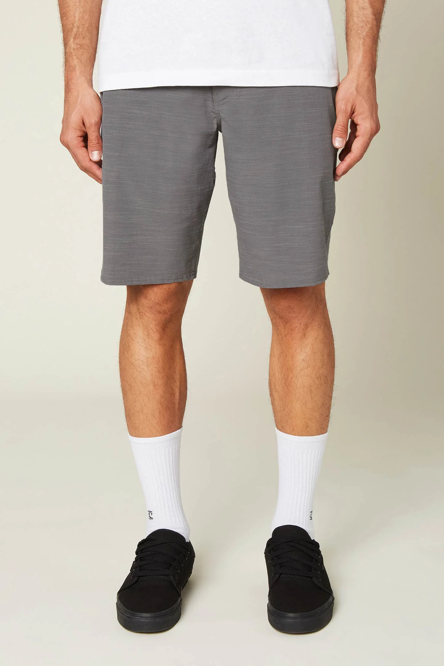 LOCKED SLUB HYBRID SHORTS - Image 4