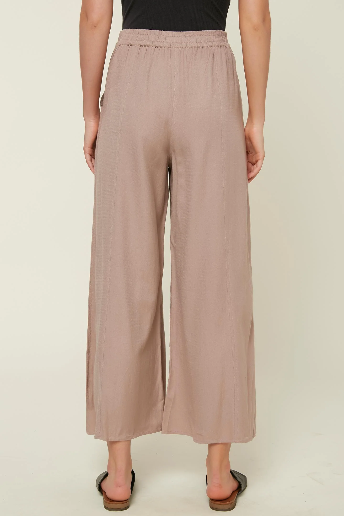 LOUIE - Image 4