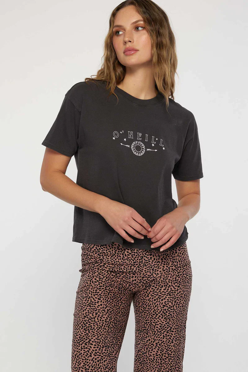 MAGIC HOUR TEE - Image 5