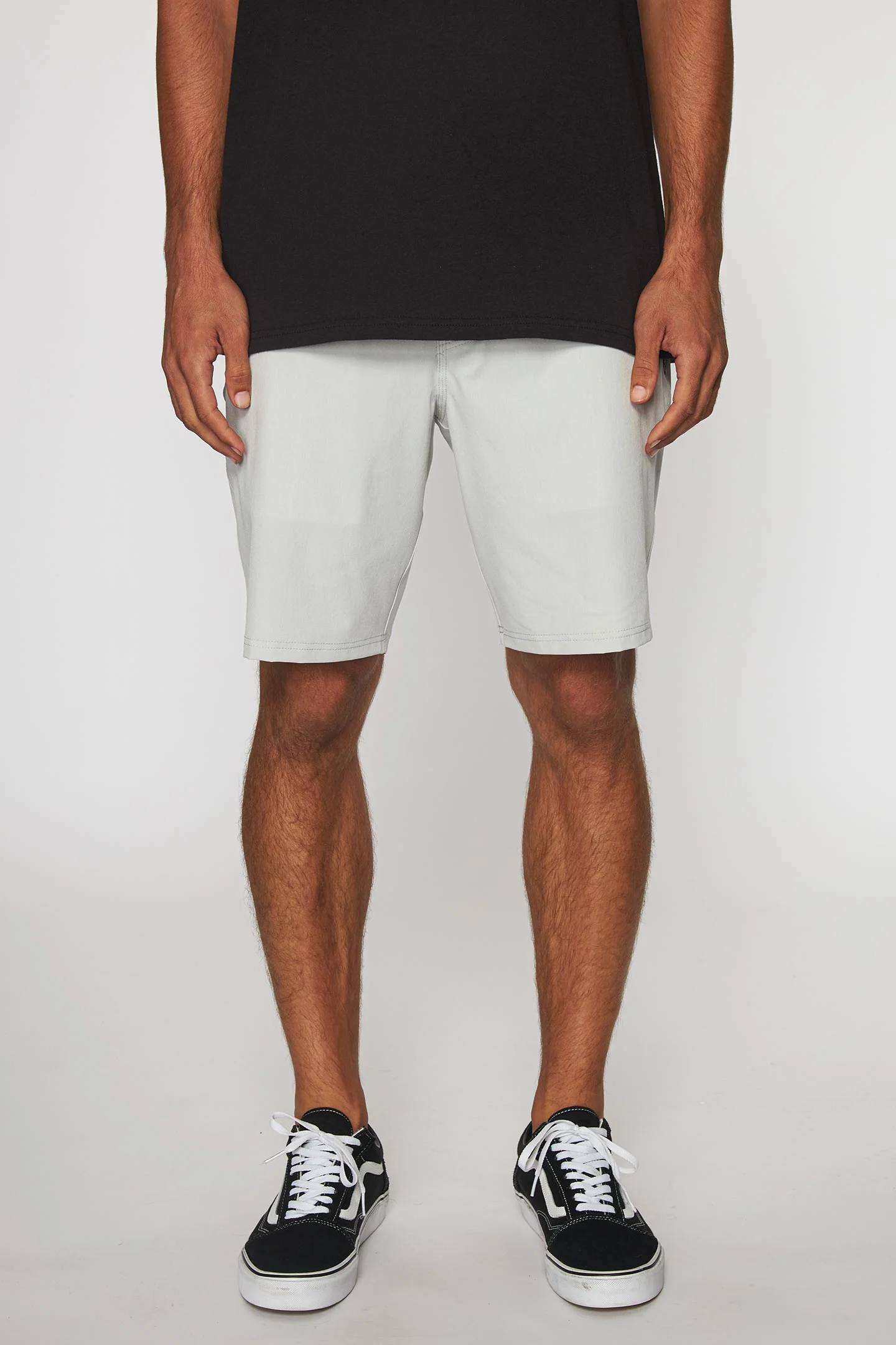 MENS RESERVE HEATHER 19" HYBRID SHORTS - Image 2
