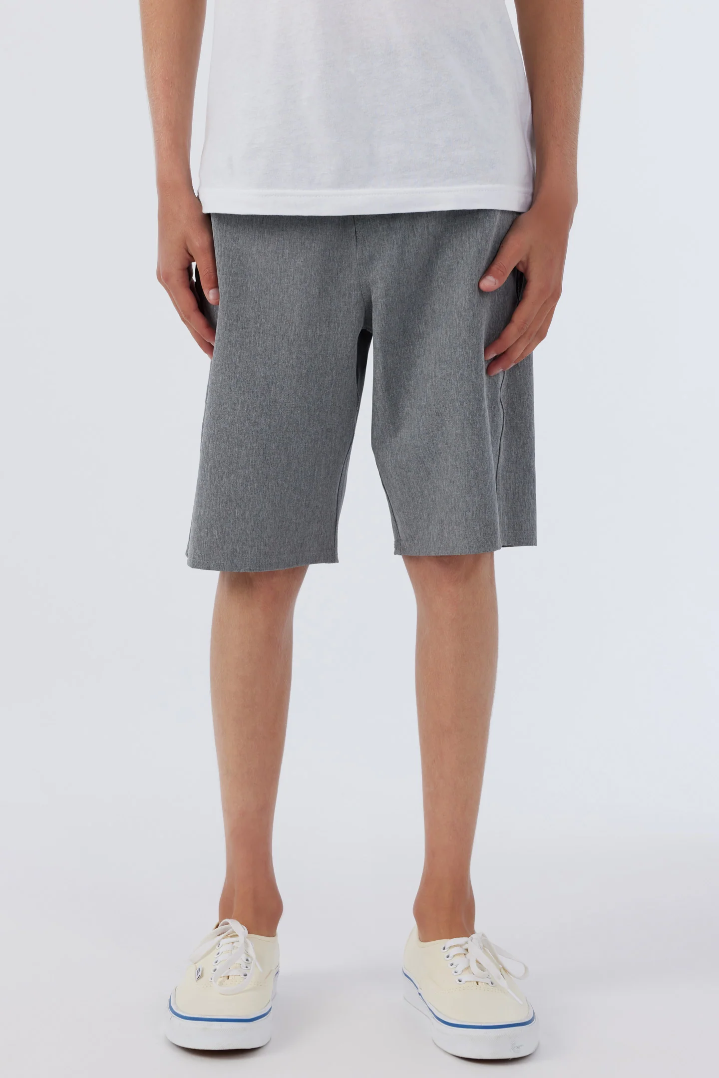 RESERVE HEATHER 18'' HYBRID SHORT