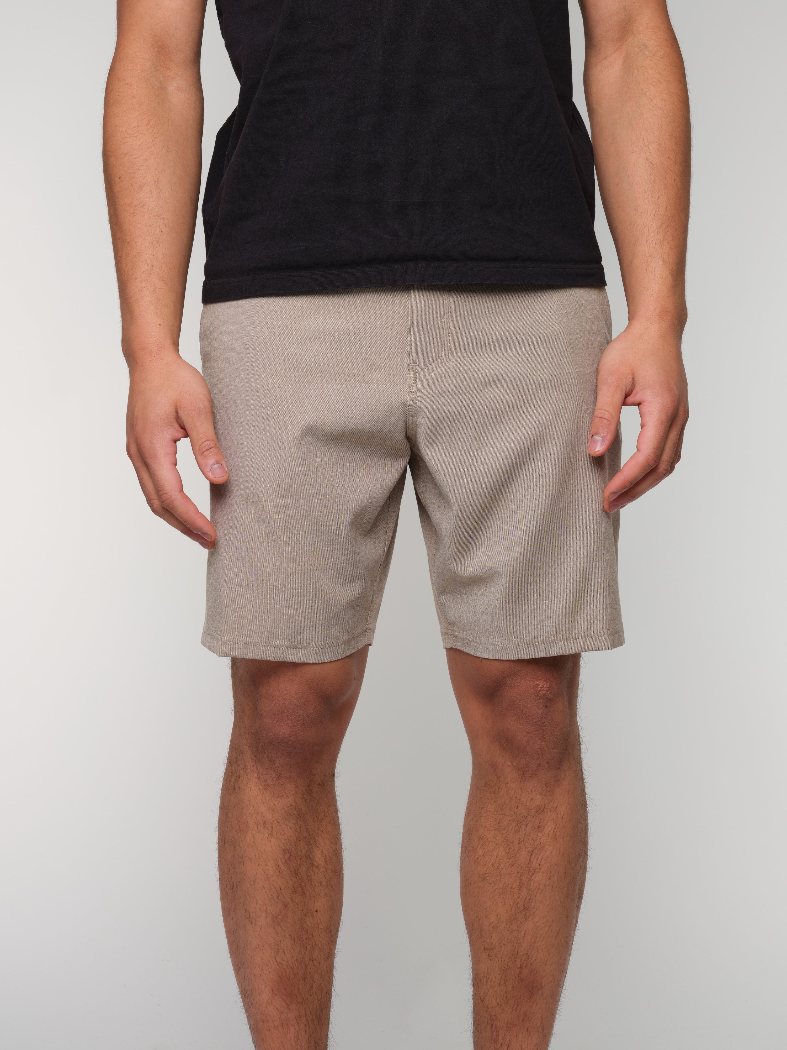 RESERVE LIGHT CHECK 19'' SHORTS
