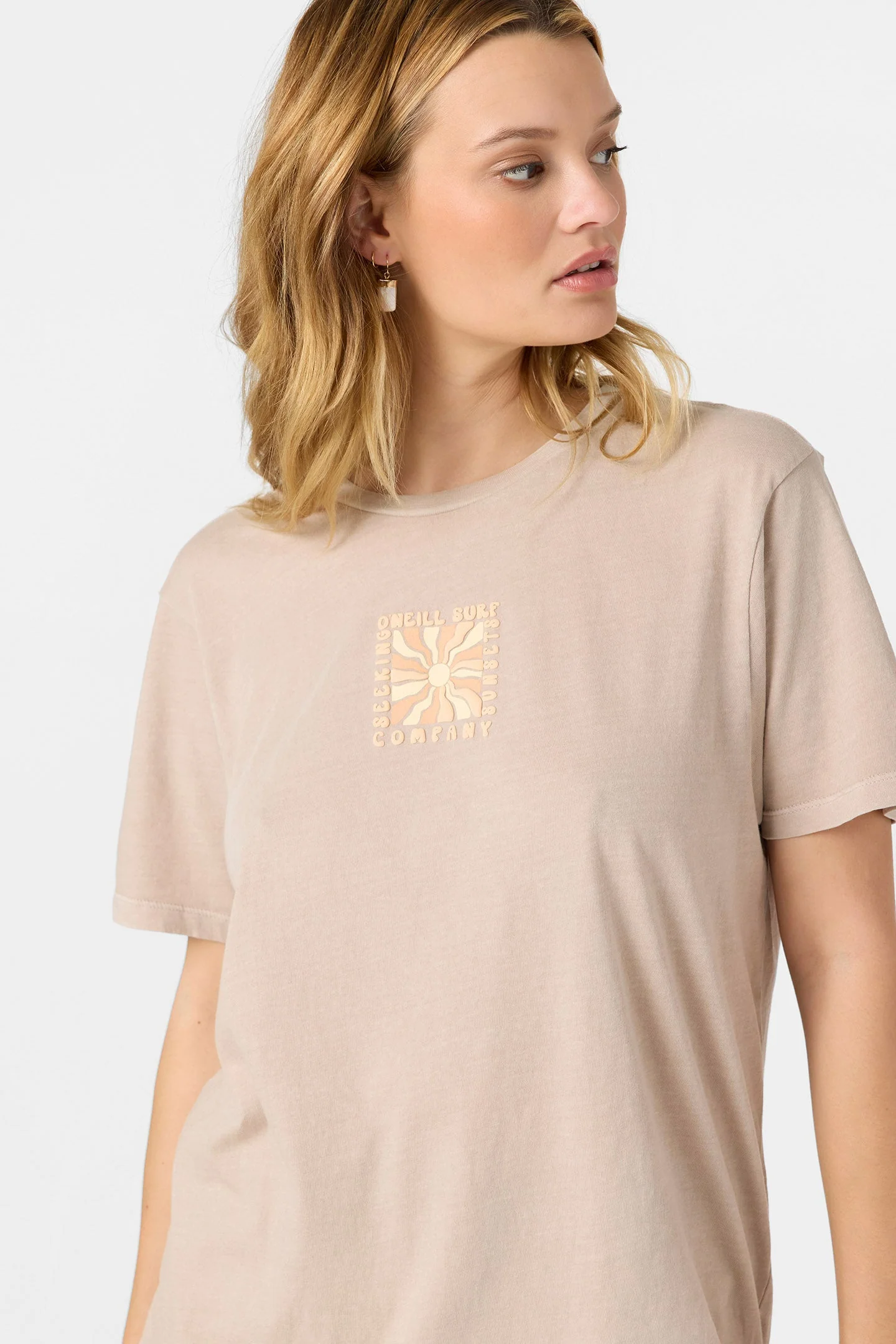 SEEKING SUNSETS TEE - Image 5