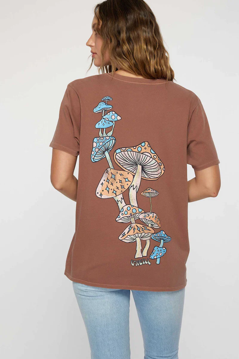 STAY MAGIC TEE - Image 6