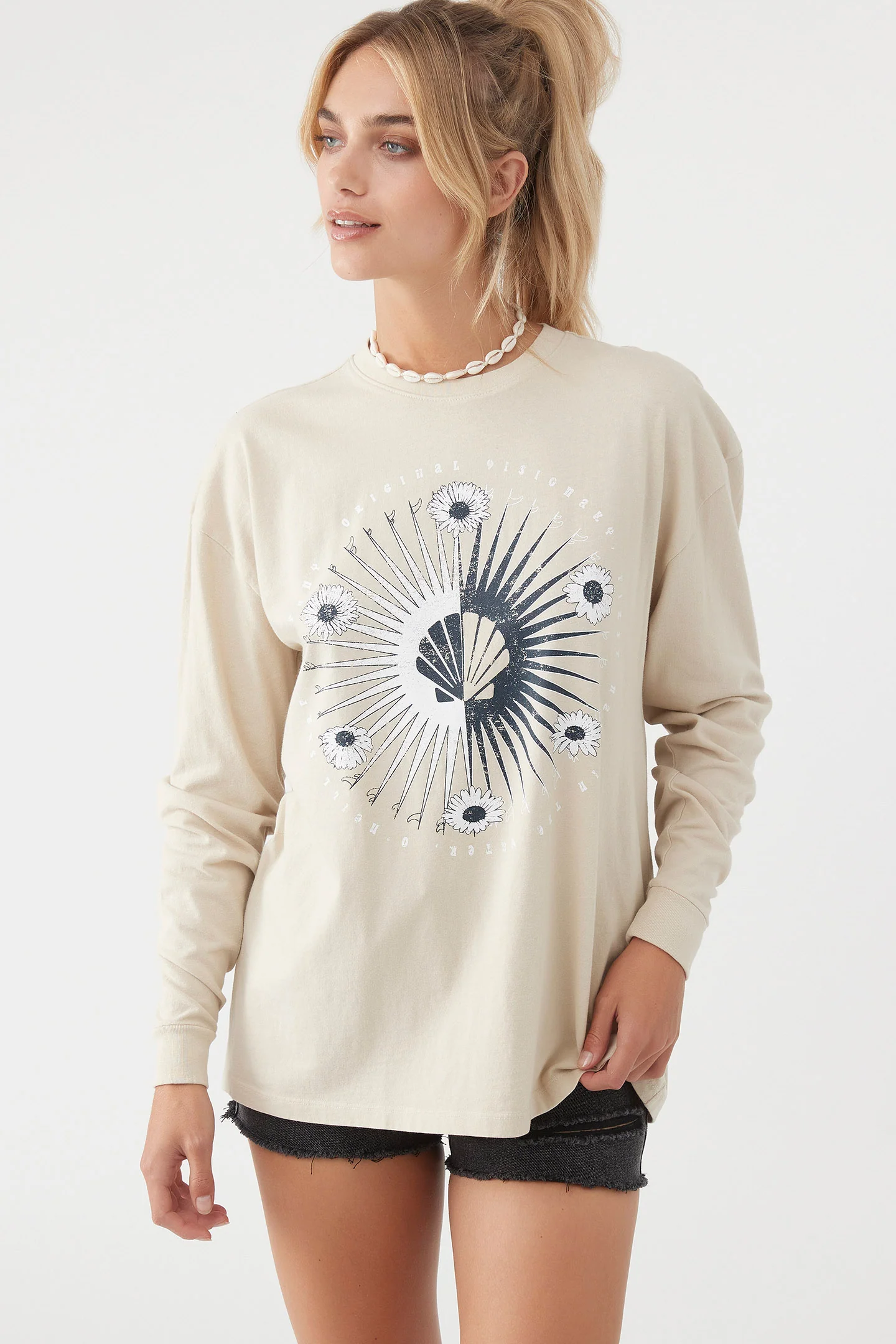 SUNNY DAZE TEE