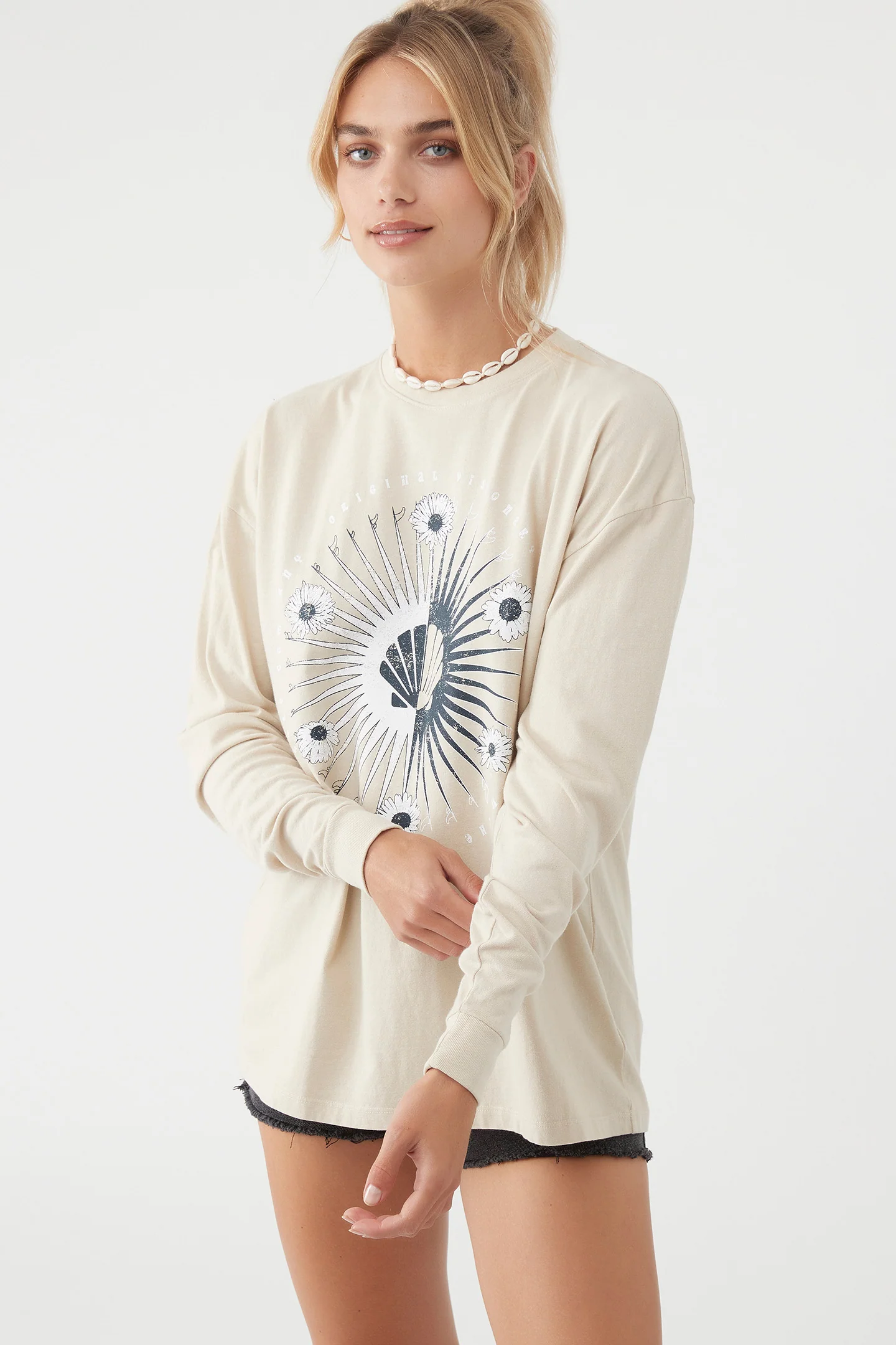 SUNNY DAZE TEE - Image 5