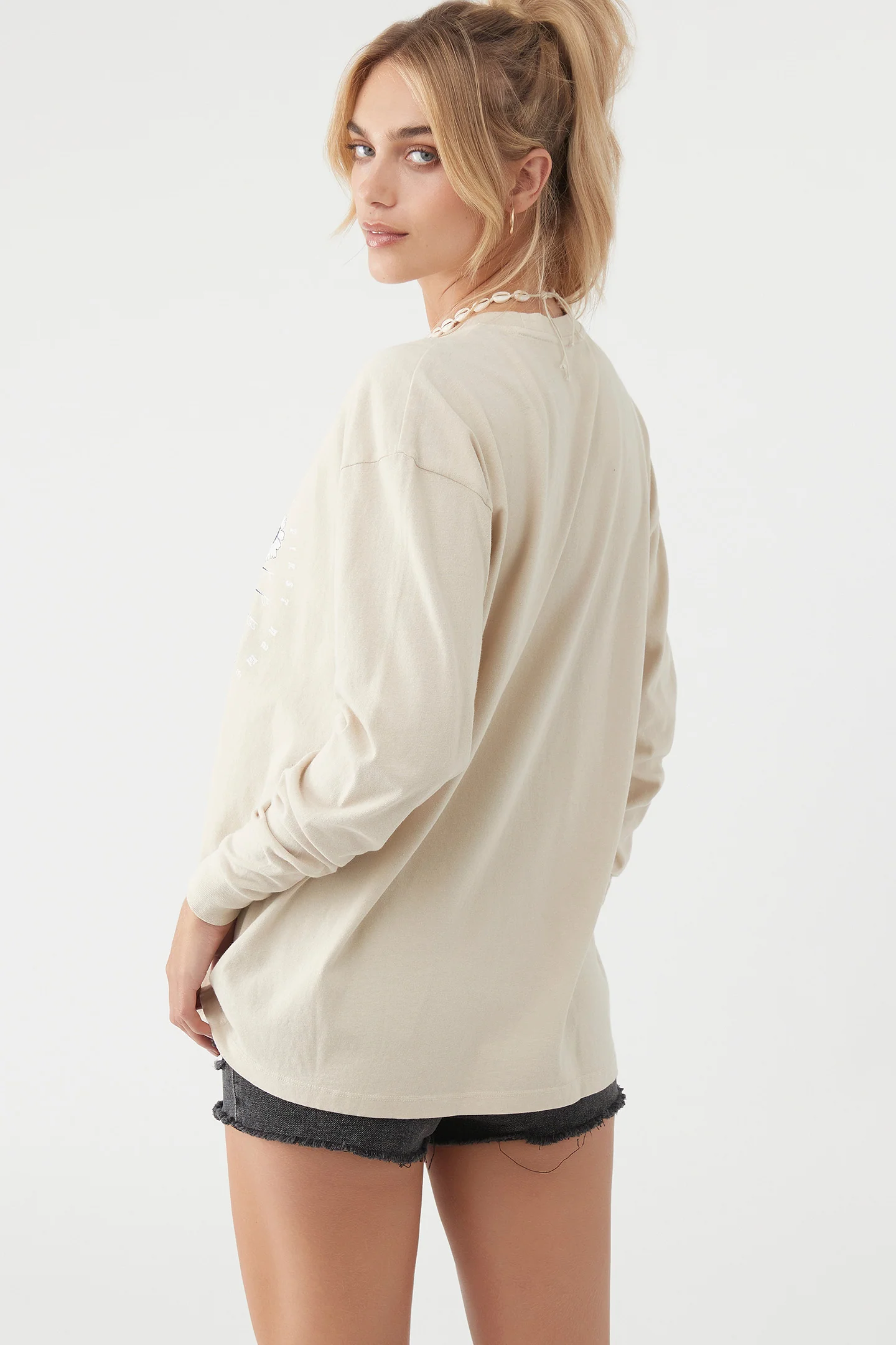 SUNNY DAZE TEE - Image 8