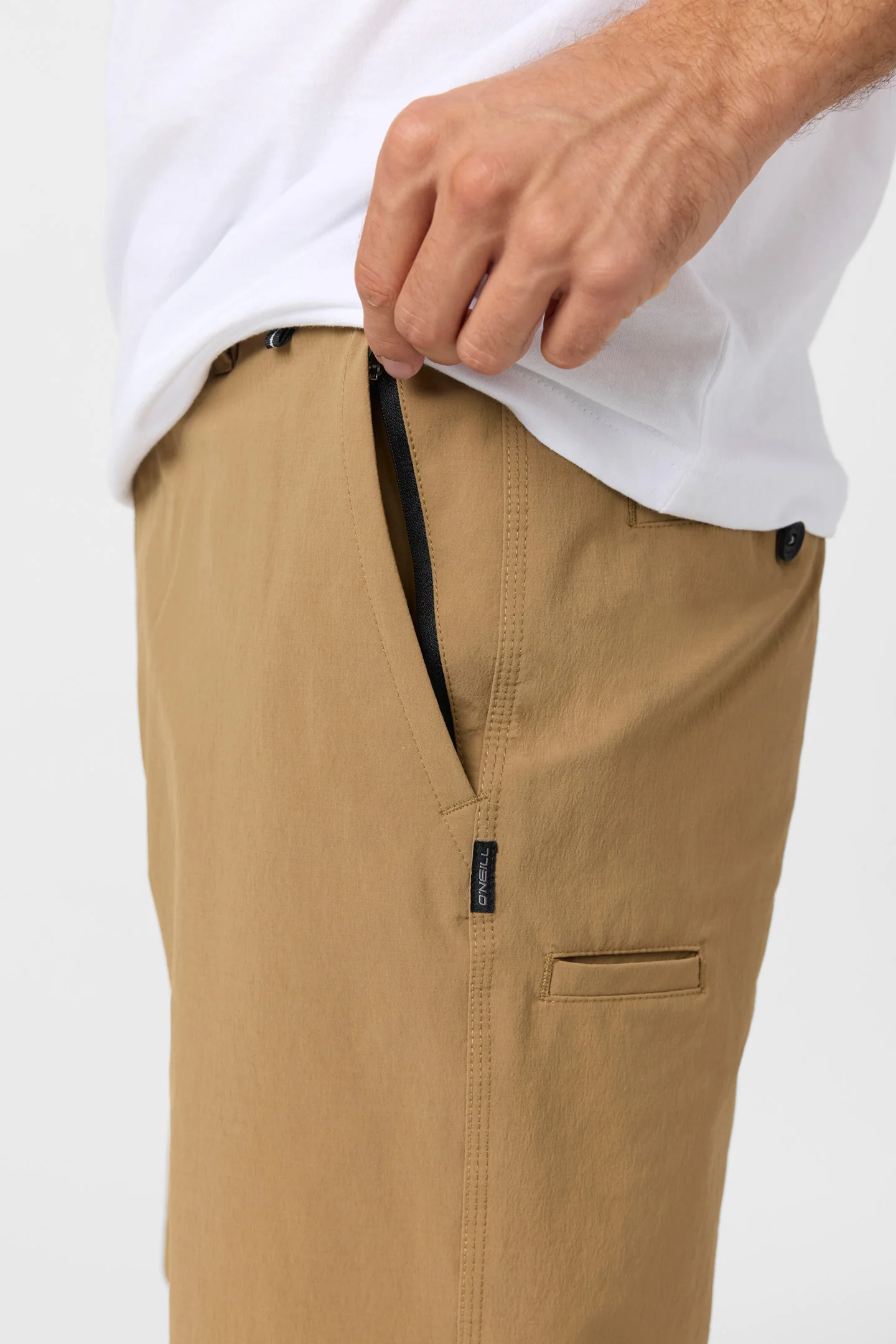 TRVLR CARGO 20'' SHORTS - Image 4