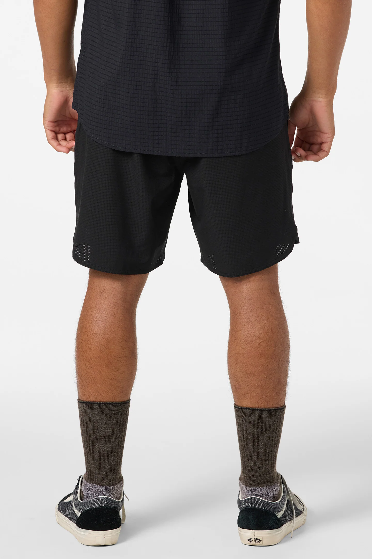 TRVLR TECH LINED HYBRID 17'' SHORT - Image 3