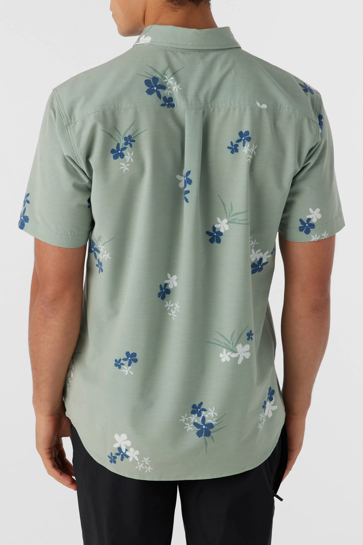 TRVLR UPF TRAVERSE SHORT SLEEVE - Image 4