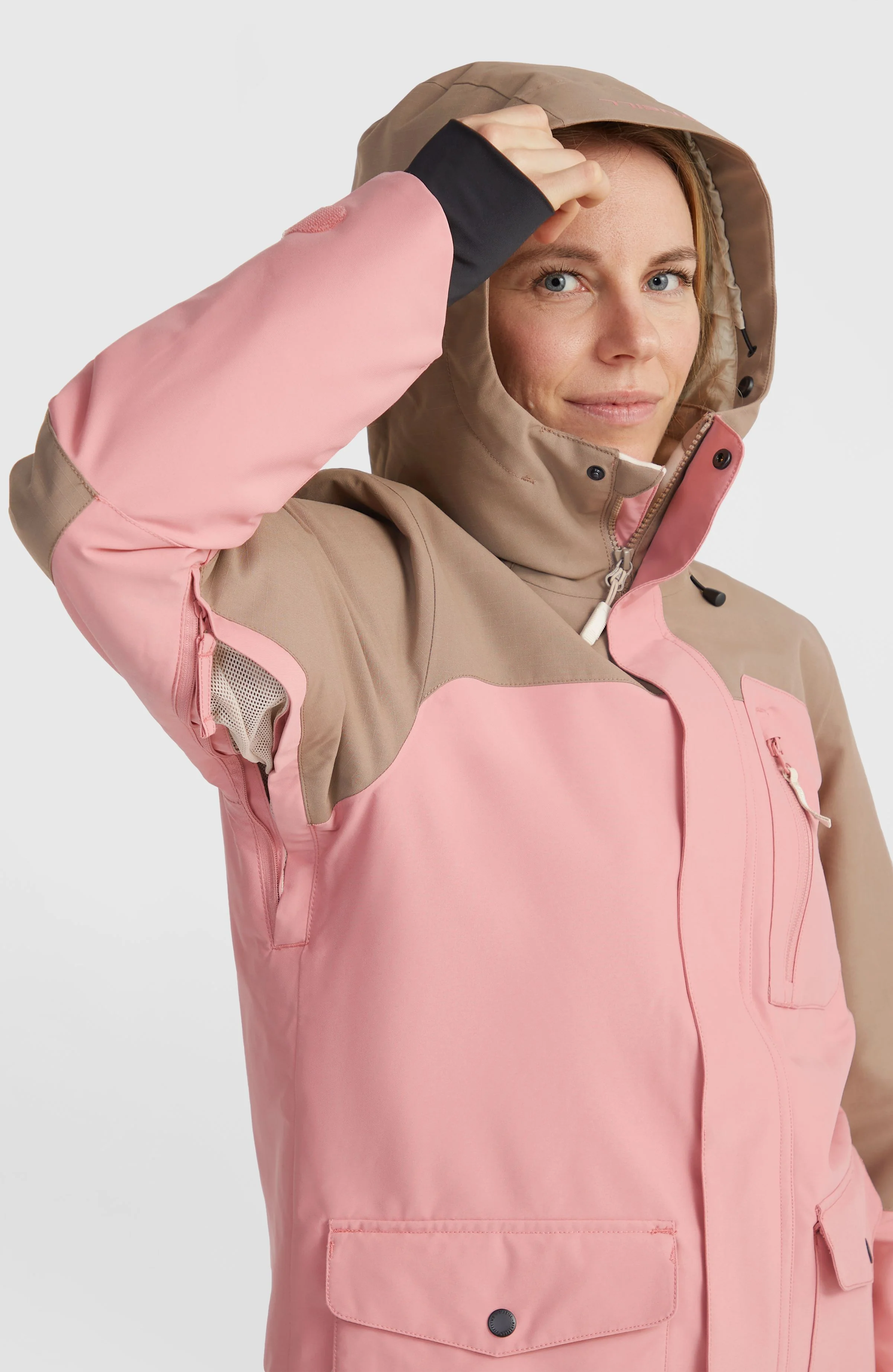 UTILITY HYBRID JACKET - Image 2