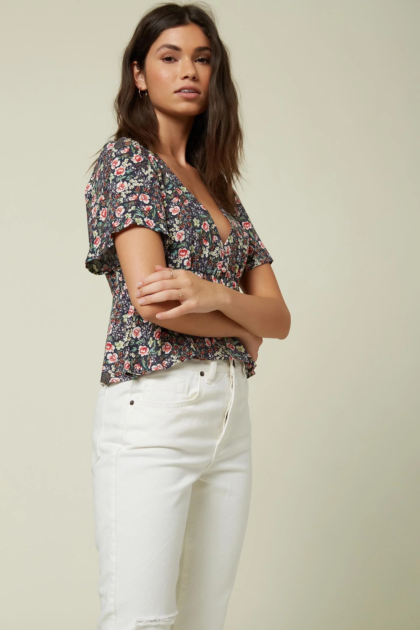 WES FLORAL - Image 2