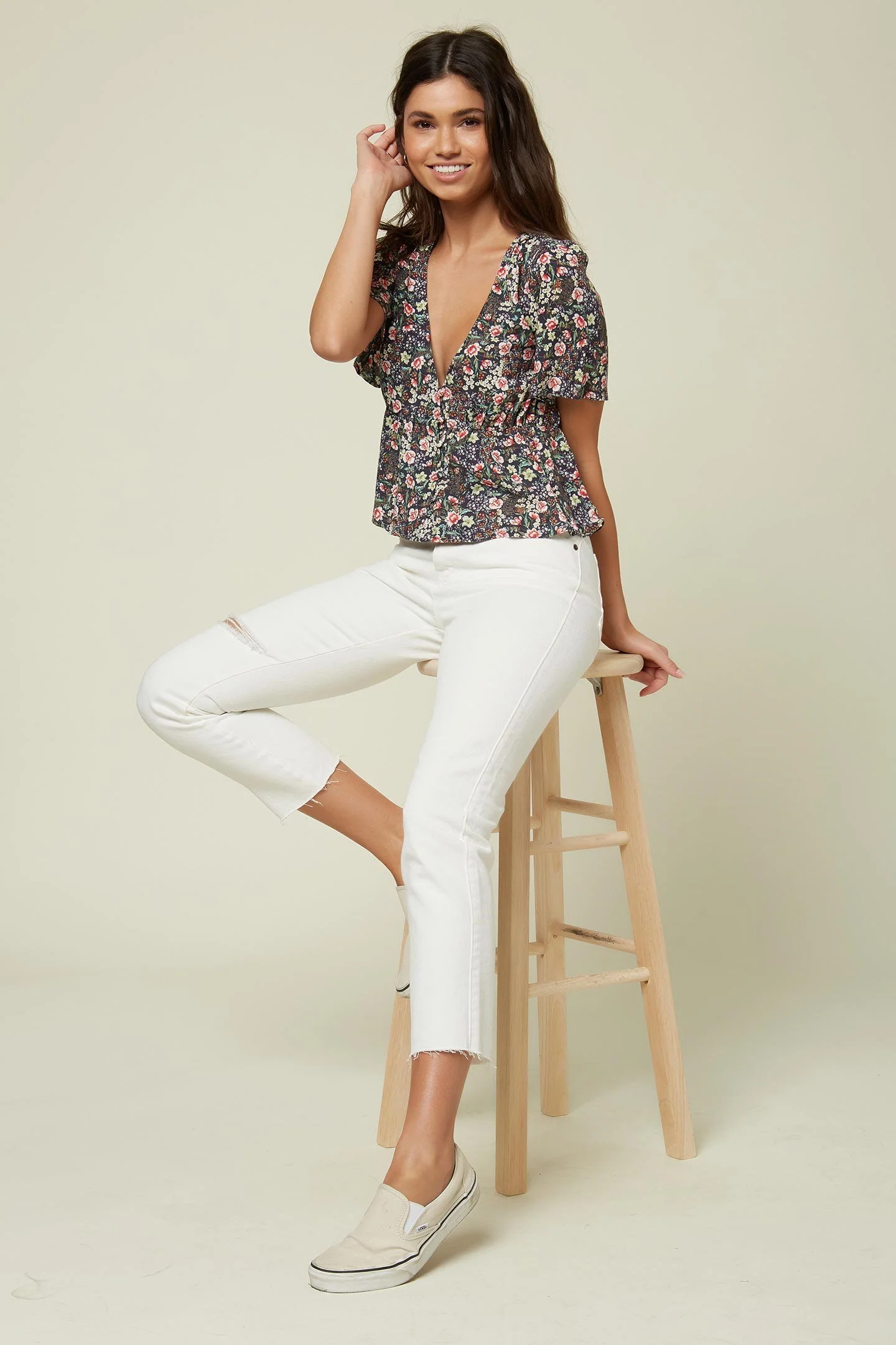WES FLORAL - Image 4