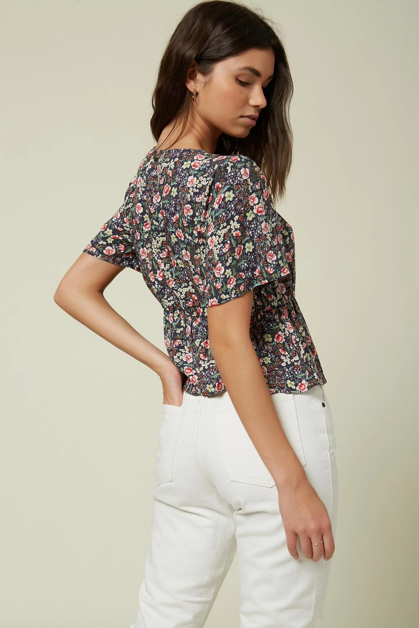 WES FLORAL - Image 7