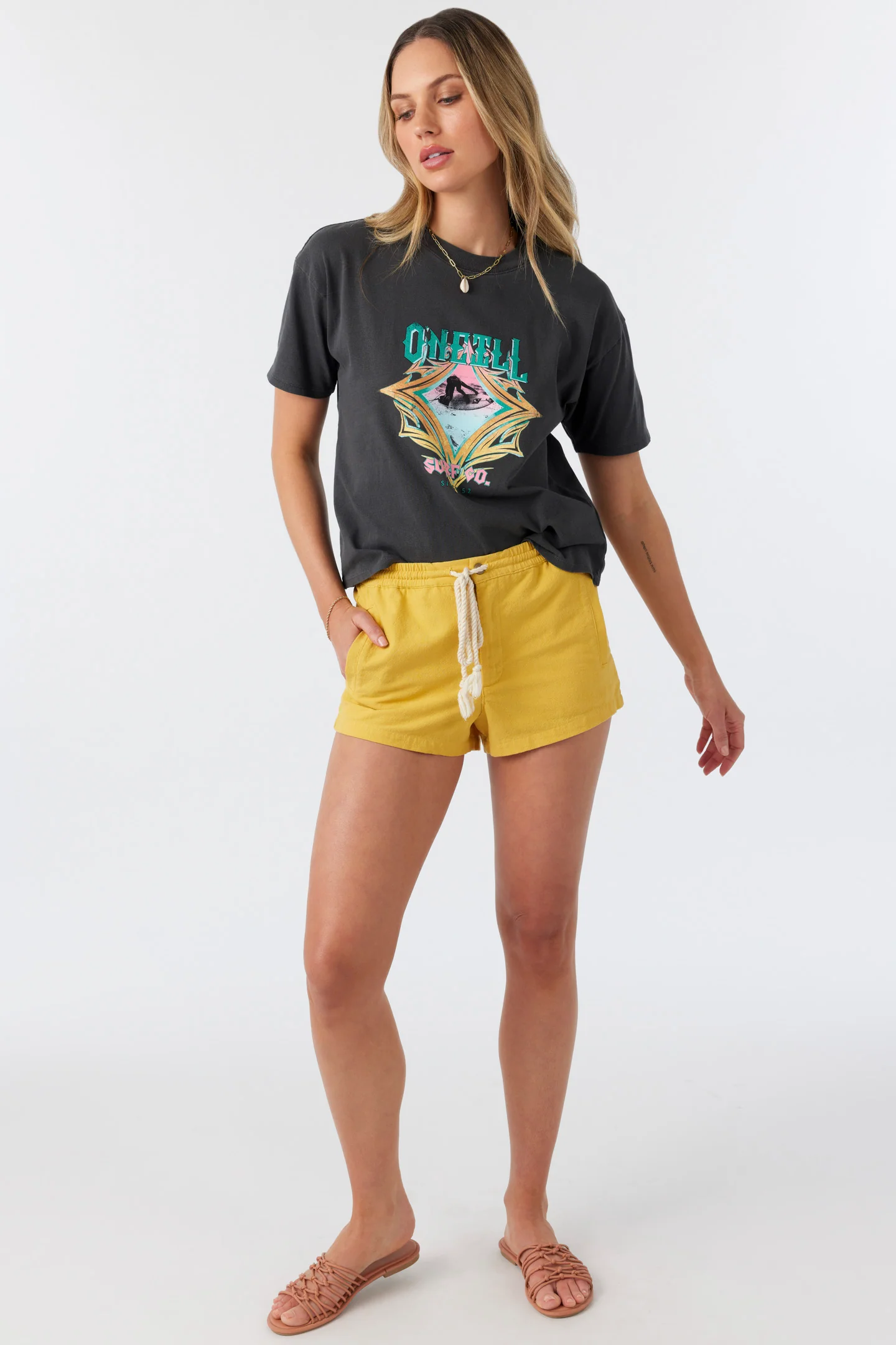 ZORA SHORT - Image 2